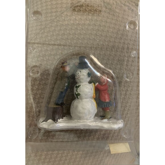 Lemax Christmas Village Figurines Building a Snowman 2.5 Inch - Picture 4 of 4